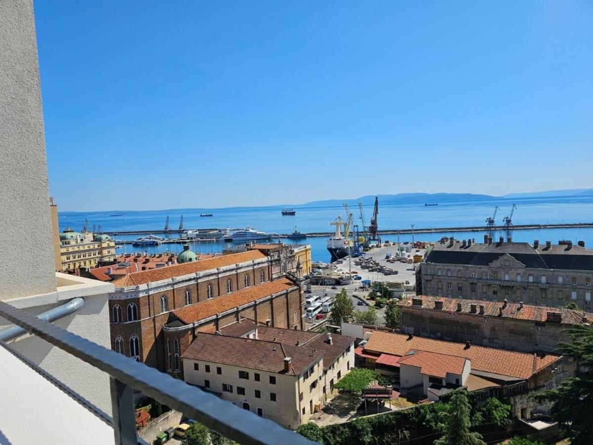 105M2 Penthouse Sea View Rijeka With Free Garage Parking Διαμέρισμα Εξωτερικό φωτογραφία