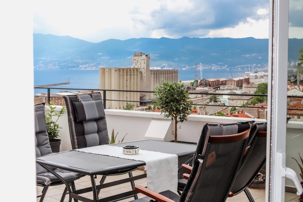 105M2 Penthouse Sea View Rijeka With Free Garage Parking Διαμέρισμα Εξωτερικό φωτογραφία